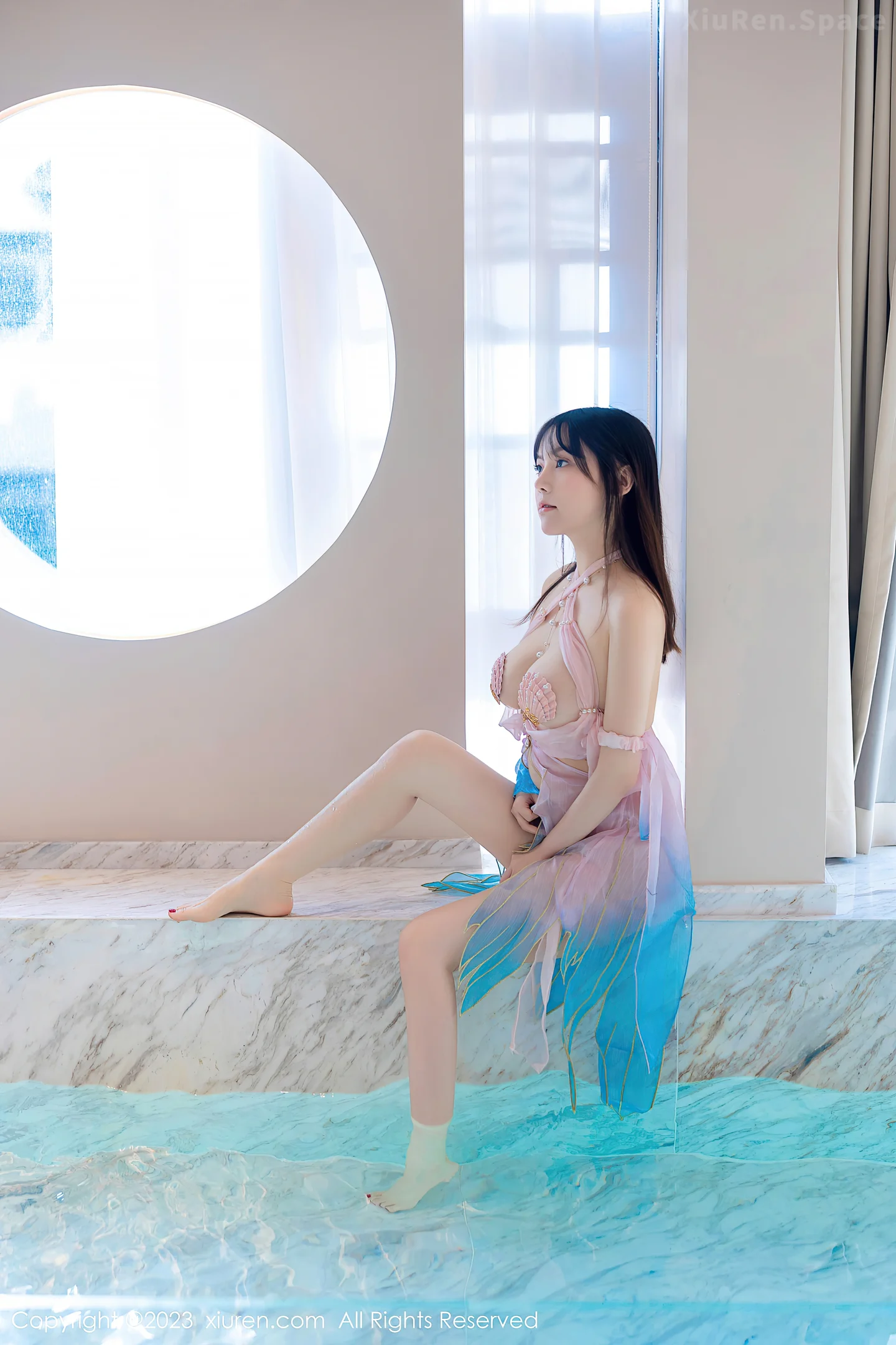 图片[3]-[XiuRen秀人网]VOL.7650 模特豆瓣酱泳池场景性感粉色情趣服饰秀丰满身材惹火诱惑写真77P-秀人网官方网站